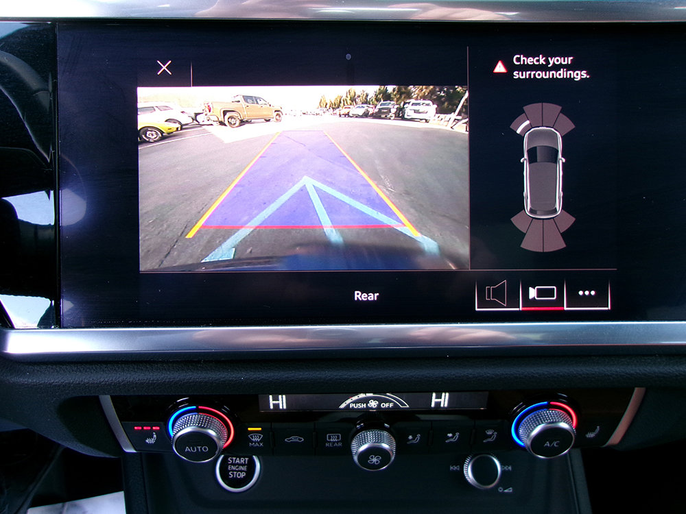 Used 2021 Audi Q3 2.0T Premium w/ Convenience Package image 18