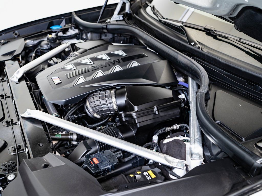 Used 2023 BMW X7 M60i w/ Executive Package AWD/4WD image 40