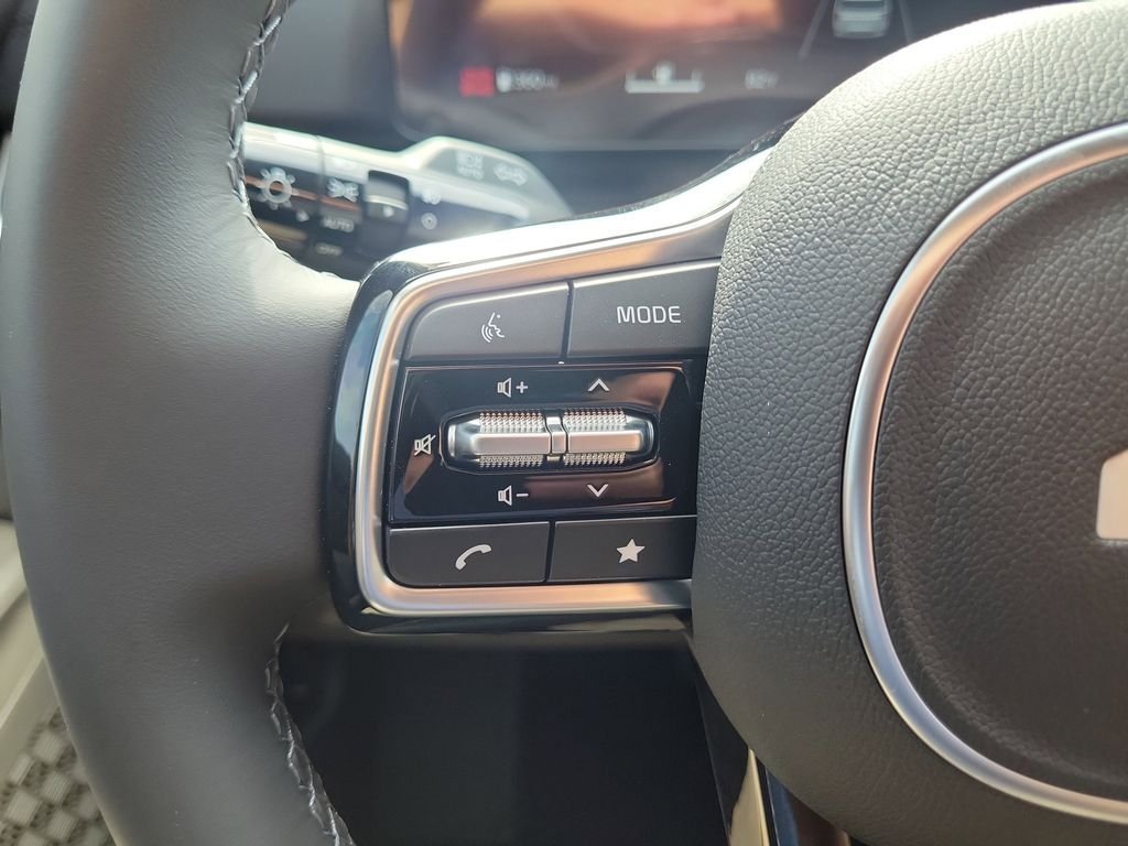 New 2026 Kia Carnival SX FWD image 27