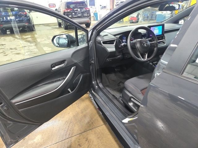 Used 2024 Toyota Corolla SE image 9