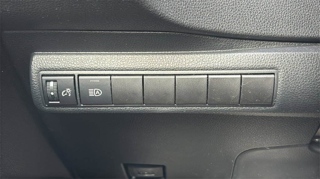 Used 2022 Toyota Corolla SE image 26