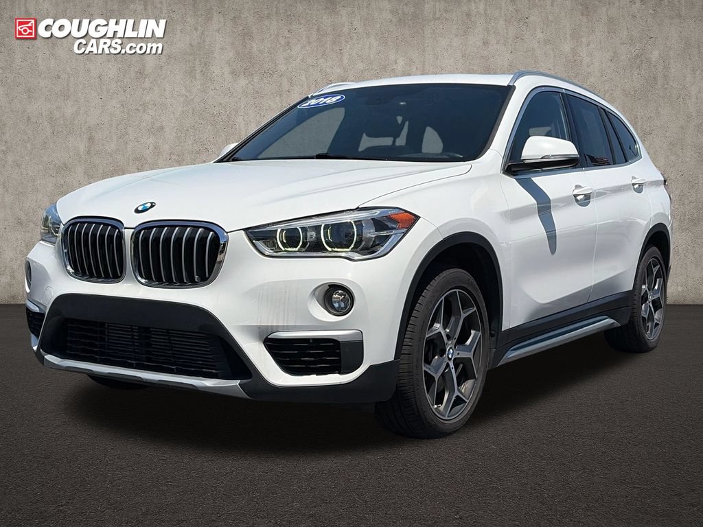 Used 2018 BMW X1 xDrive28i w/ Premium Package AWD/4WD image 3