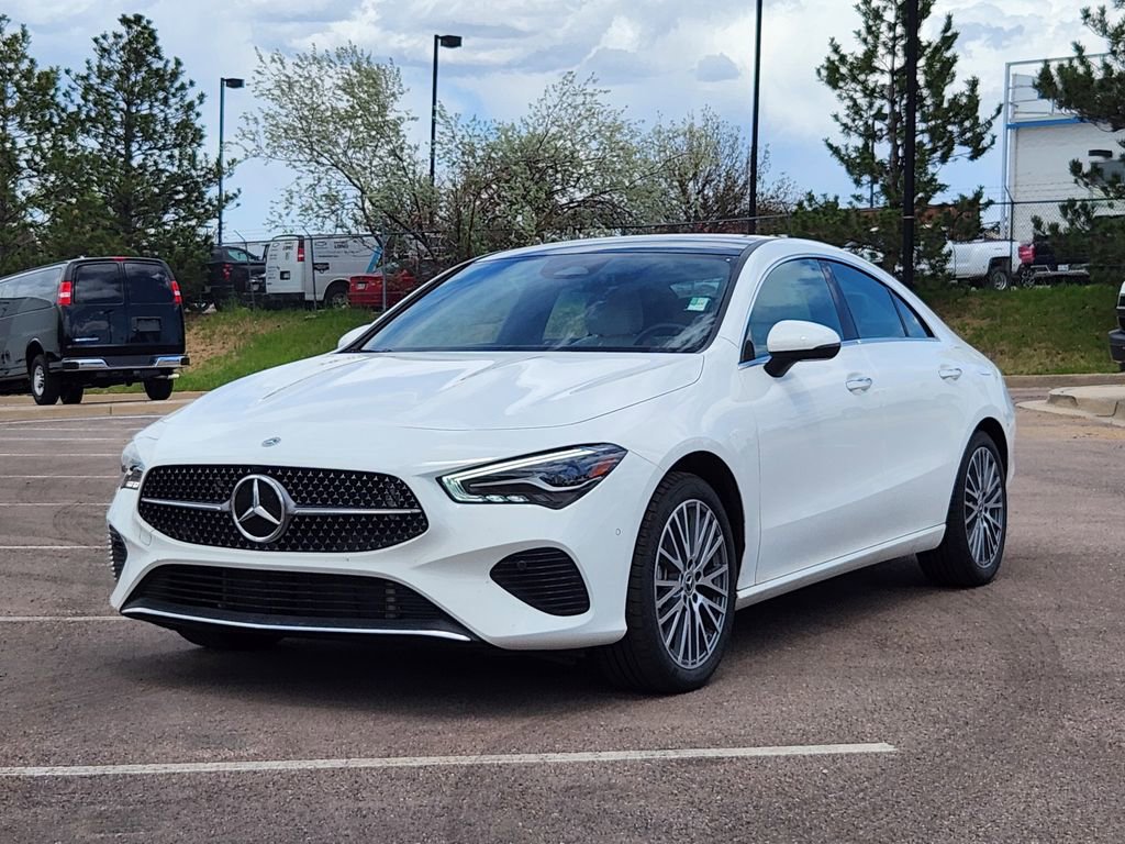 Used 2025 Mercedes-Benz CLA 250 4MATIC image 3