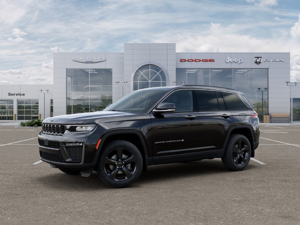 New 2026 Jeep Grand Cherokee Limited w/ Limited Altitude Package AWD/4WD image 2