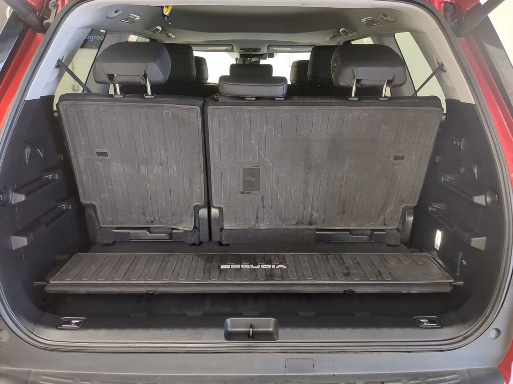 Used 2023 Toyota Sequoia SR5 w/ SR5 Premium Package AWD/4WD image 10