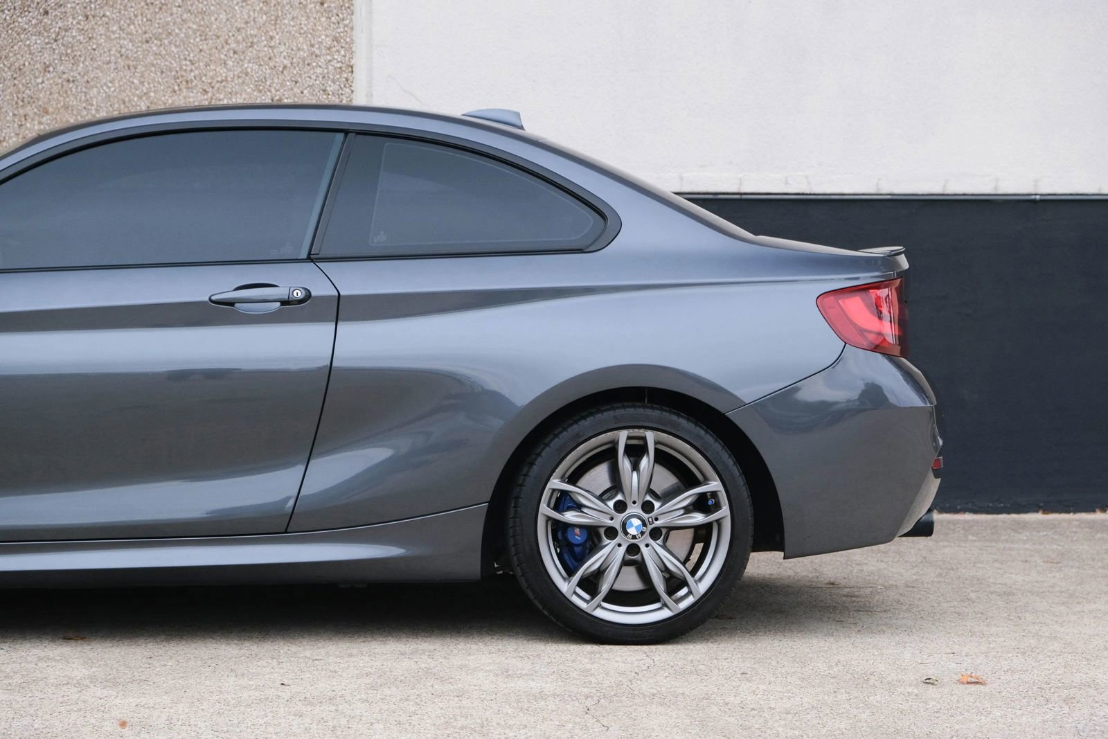 Used 2015 BMW M235i Coupe image 8