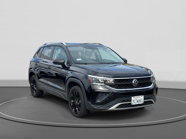 Certified 2022 Volkswagen Taos SE w/ Panoramic Sunroof Package video 1