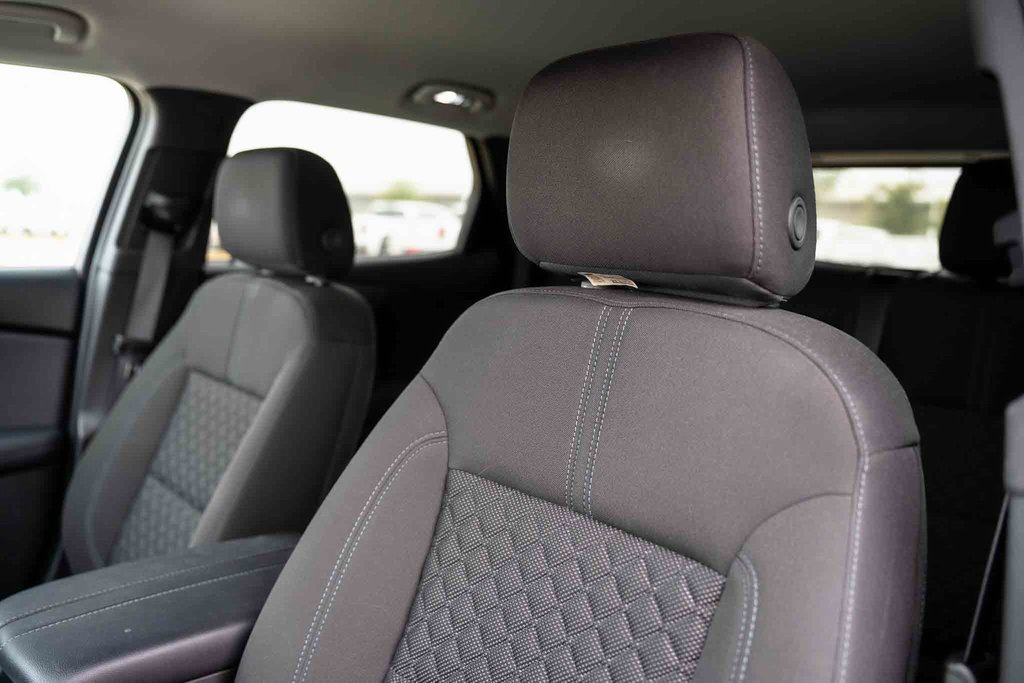 Used 2019 Chevrolet Blazer LT image 9