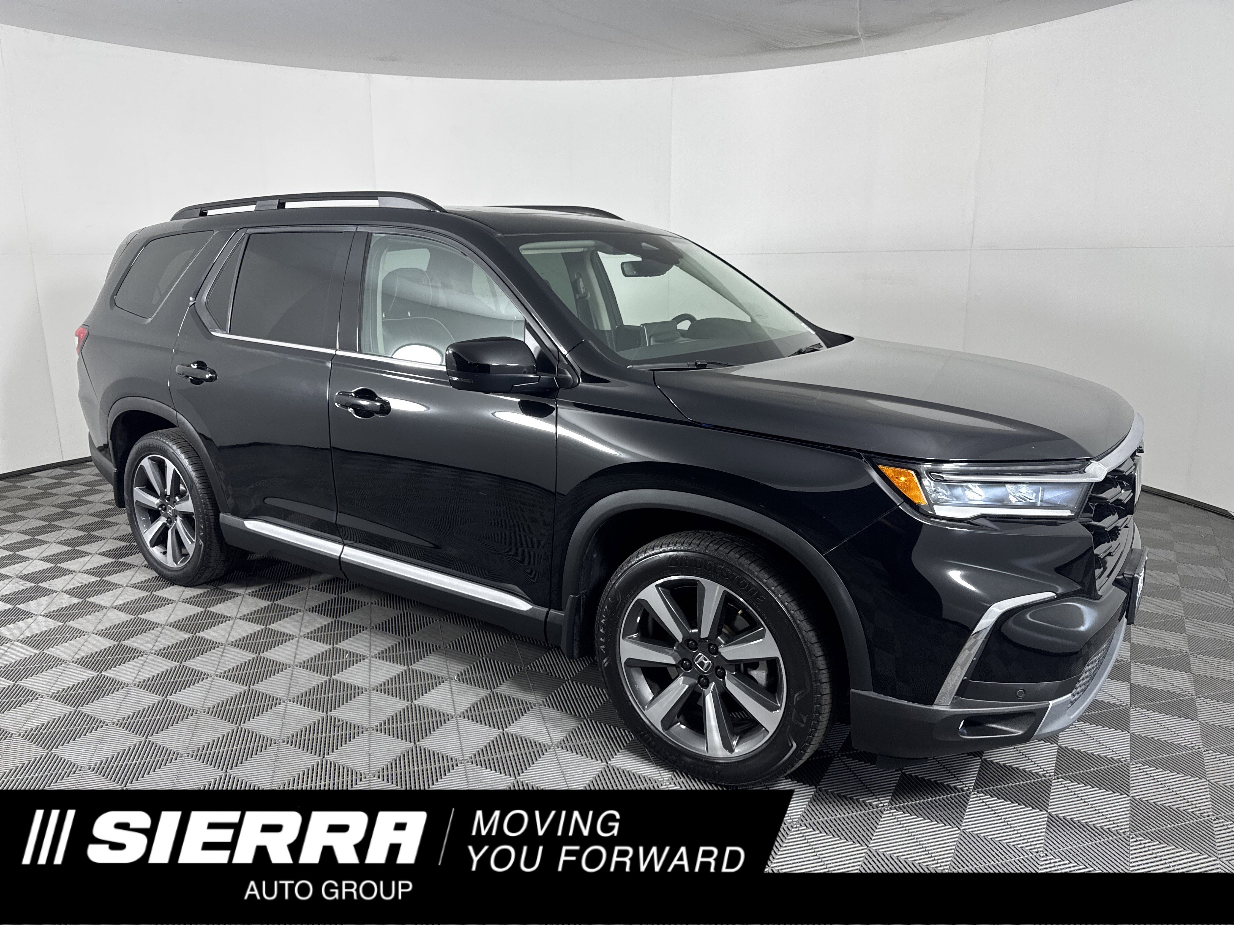 Certified 2023 Honda Pilot Elite