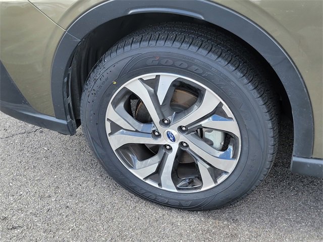 Used 2022 Subaru Outback Touring image 5