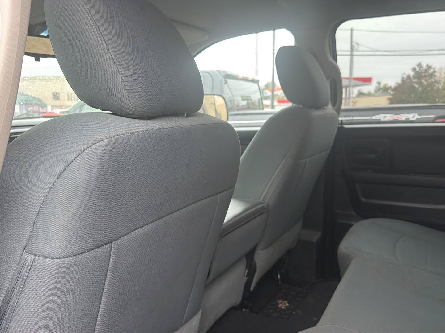 Used 2015 RAM 1500 ST AWD/4WD image 20
