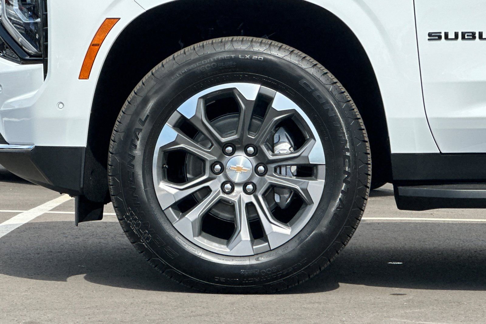 New 2026 Chevrolet Suburban LS w/ LPO, Dark Essentials Package image 27