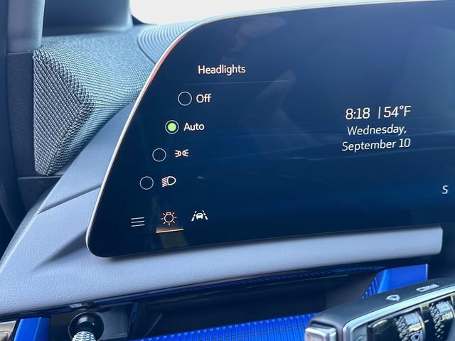 New 2025 Cadillac Optiq Sport 2 w/ LPO, Floor Liner Package image 27