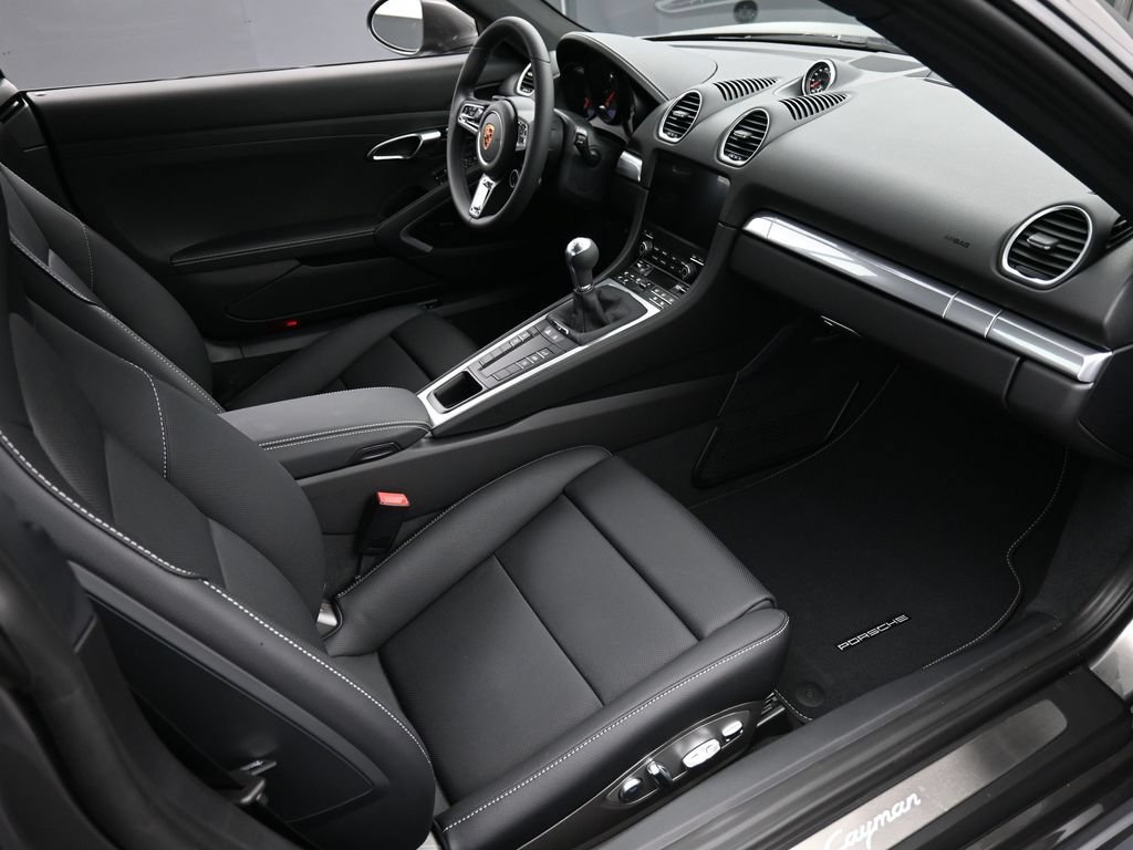 New 2025 Porsche 718 Cayman RWD image 27