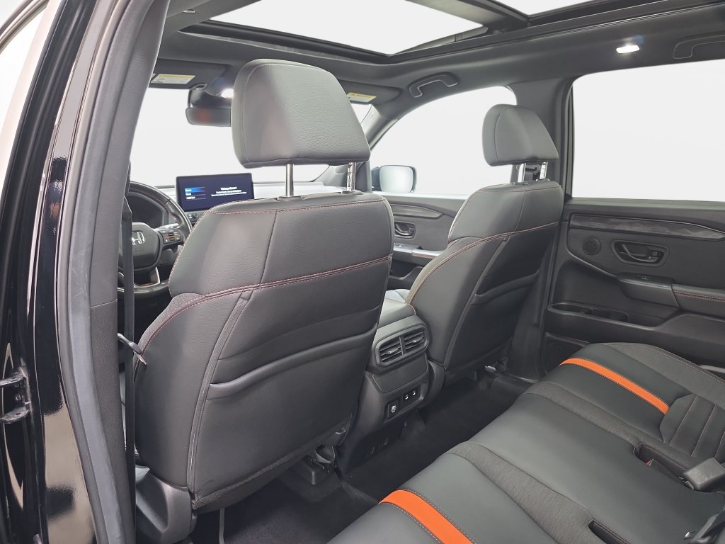 Used 2026 Honda Passport TrailSport image 12