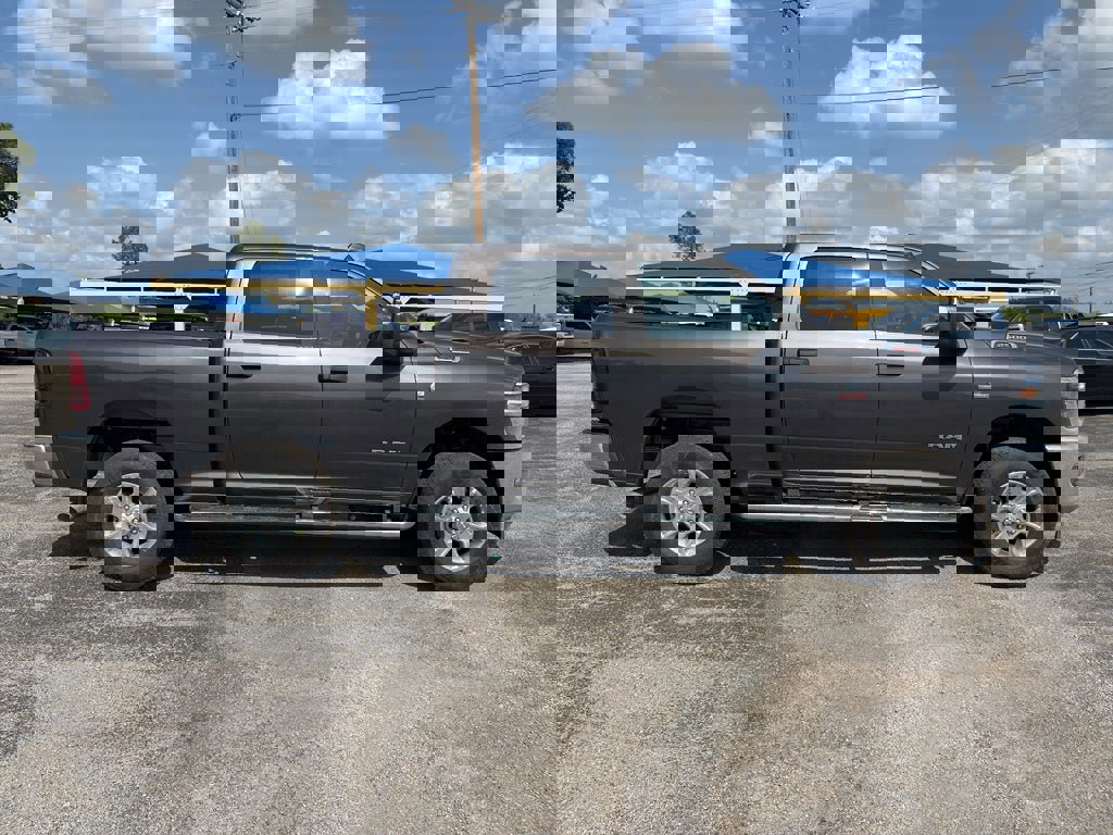 New 2026 RAM 2500 Lone Star image 4