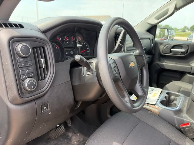 Used 2025 Chevrolet Silverado 1500 Custom AWD/4WD image 13