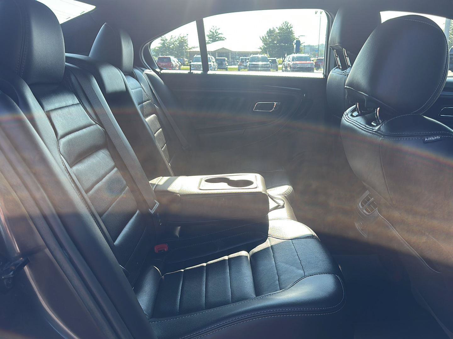 Used 2016 Ford Taurus SHO AWD/4WD image 11