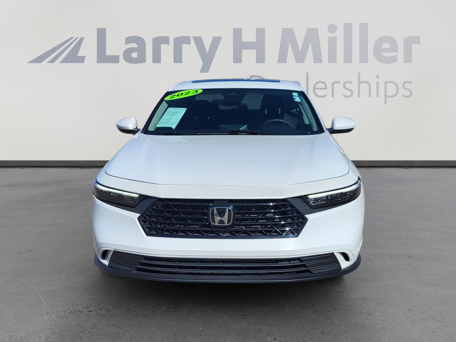 Used 2023 Honda Accord EX image 8