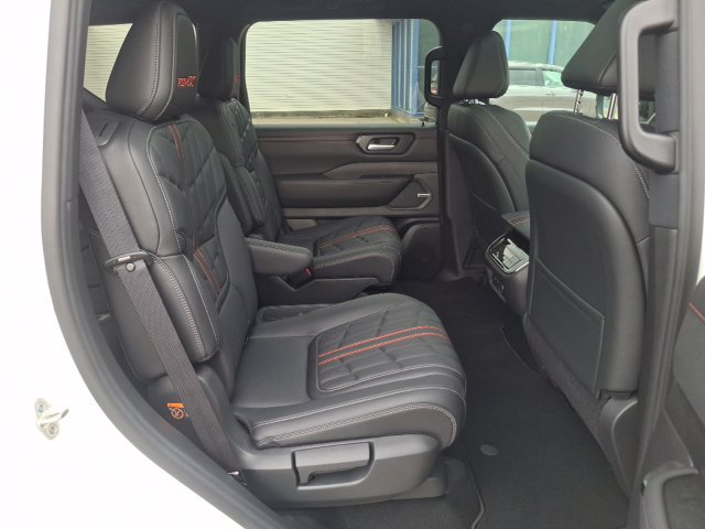 New 2026 Nissan Armada PRO-4X AWD/4WD image 35