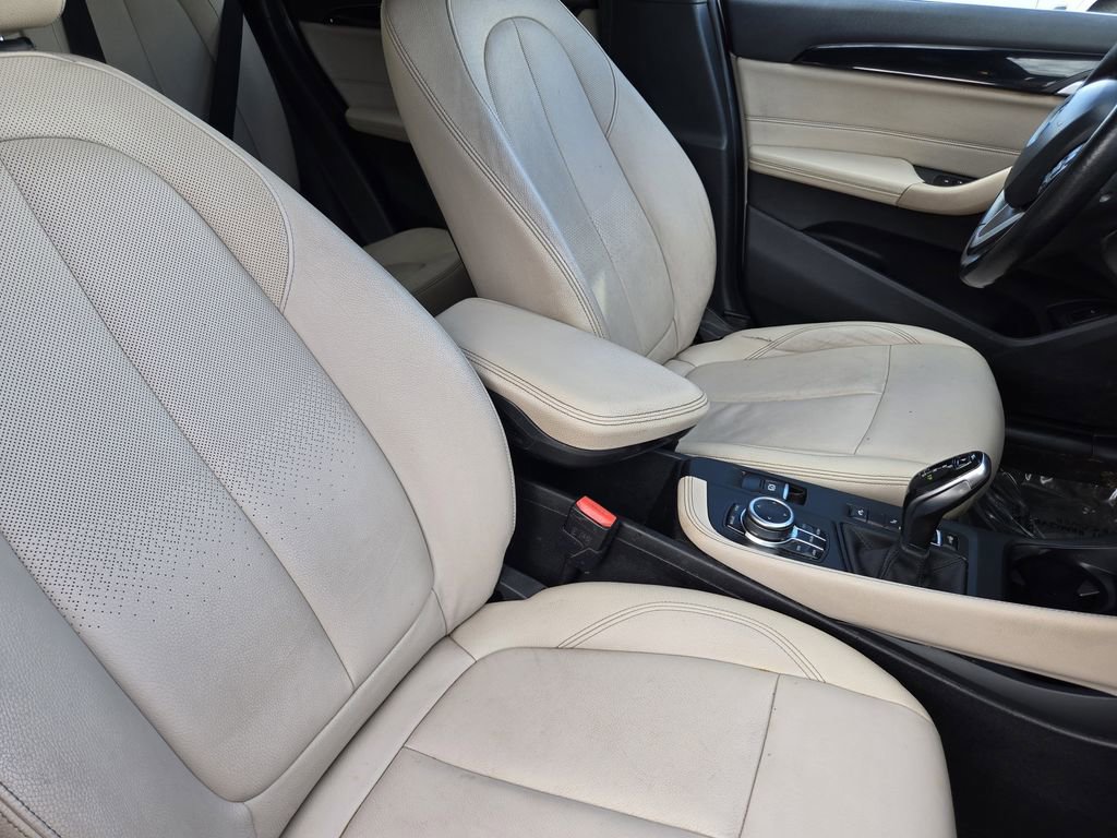 Used 2020 BMW X1 xDrive28i w/ Premium Package image 15