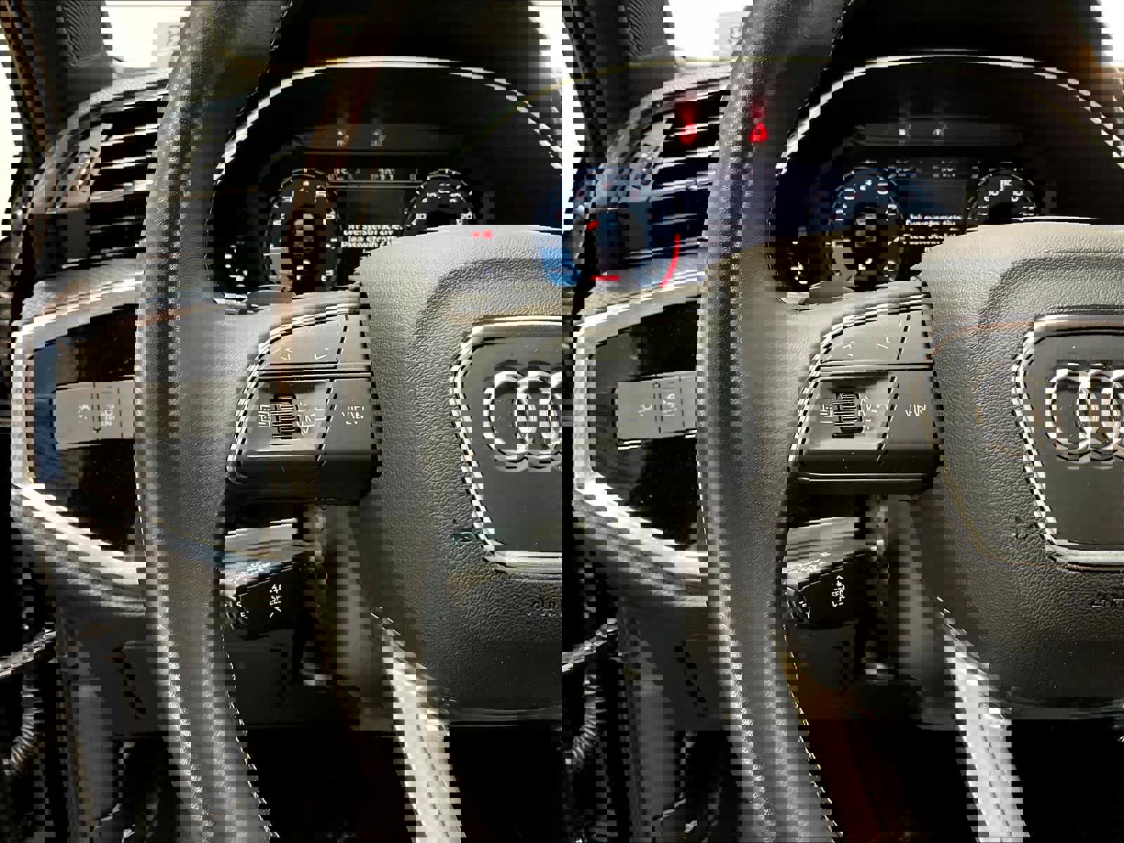 Used 2023 Audi Q3 2.0T Premium AWD/4WD image 20