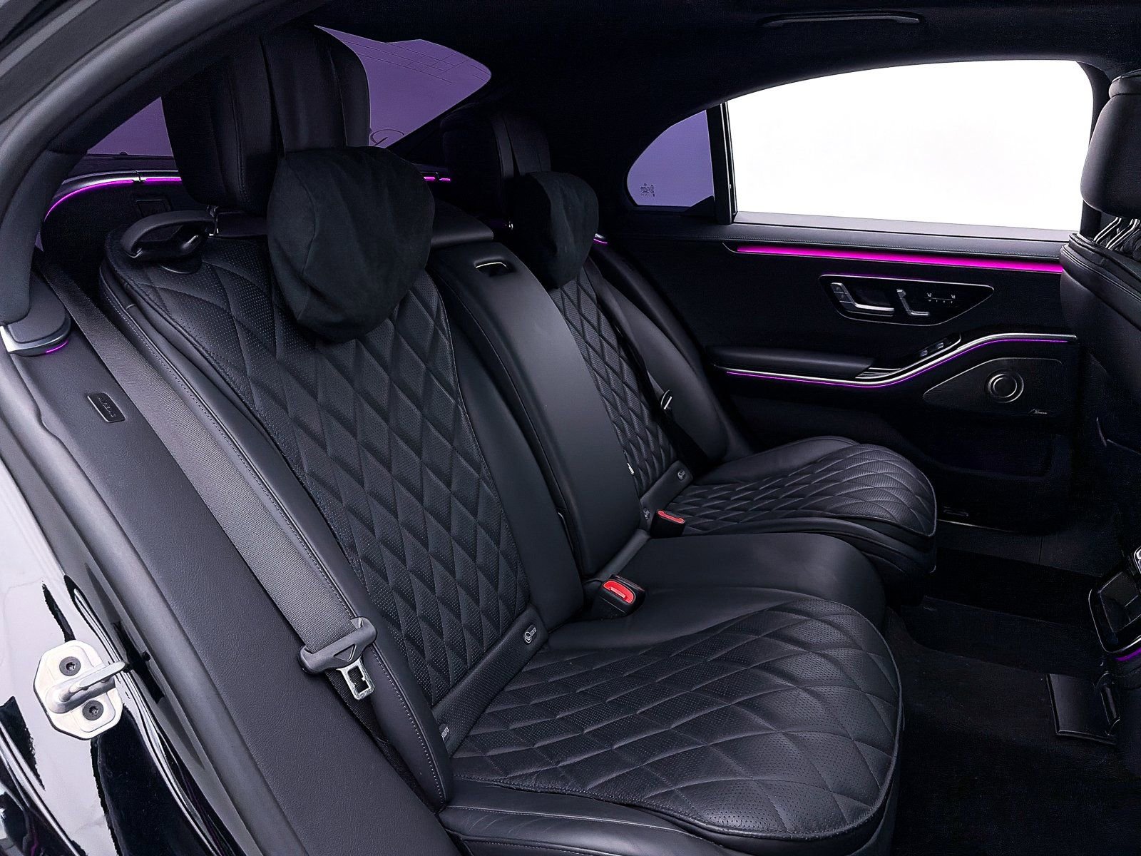 Used 2024 Mercedes-Benz S 580 4MATIC Sedan image 35