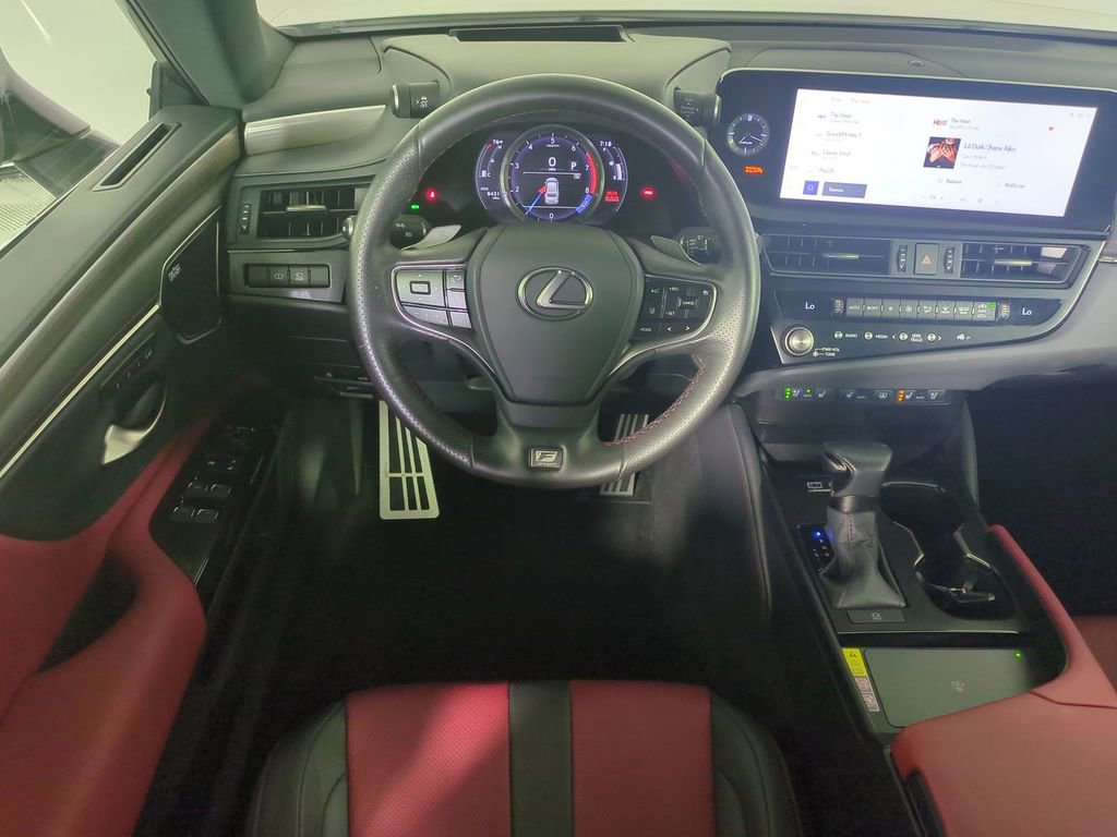 Used 2024 Lexus ES 350 F Sport w/ Accessory Package (Z2) image 17