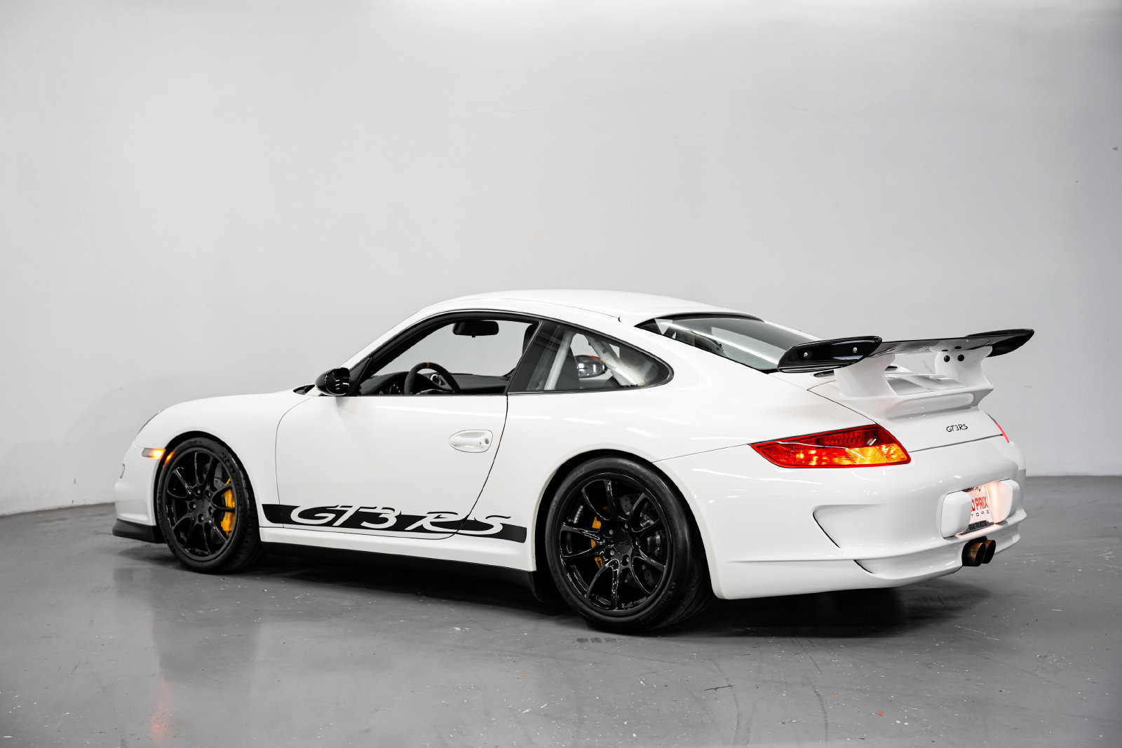 Used 2007 Porsche 911 GT3 RS RWD image 8