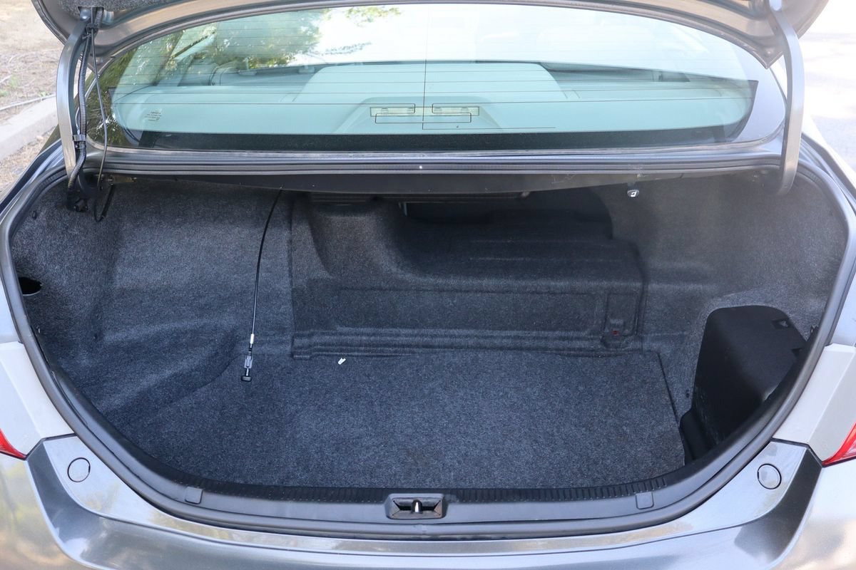 Used 2009 Toyota Camry Hybrid FWD image 14