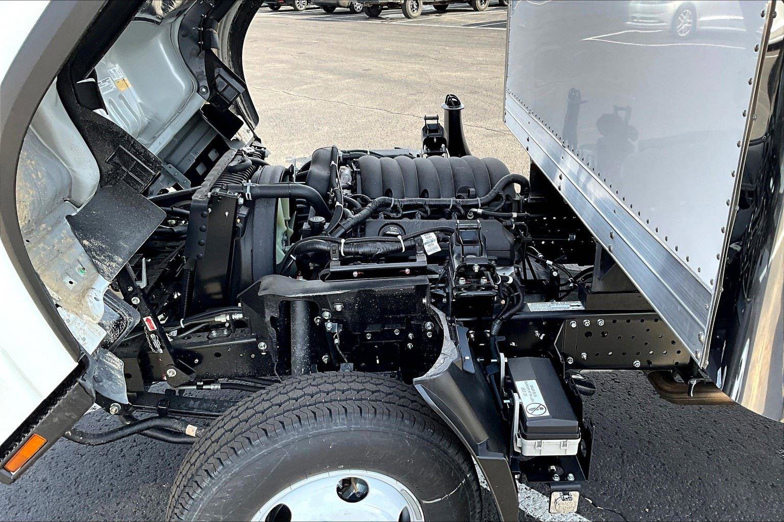 New 2025 Chevrolet Low Cab Forward image 10