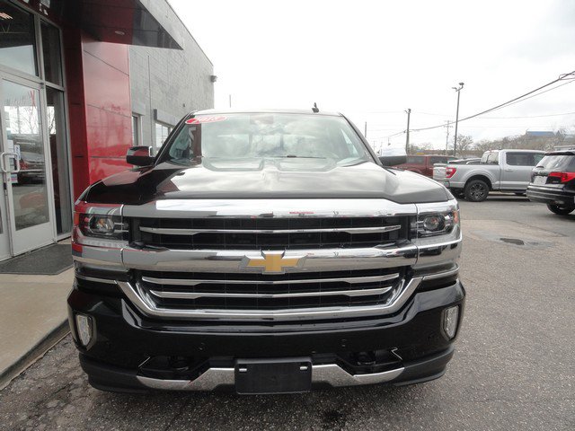 Used 2018 Chevrolet Silverado 1500 High Country AWD/4WD image 3