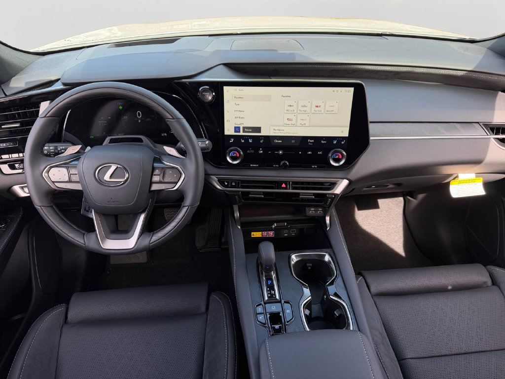 New 2026 Lexus RX 350h AWD/4WD image 9