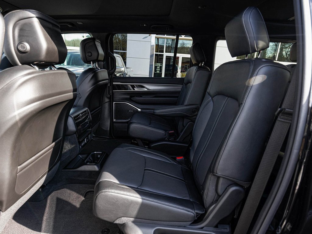 New 2025 Jeep Wagoneer Series II image 25