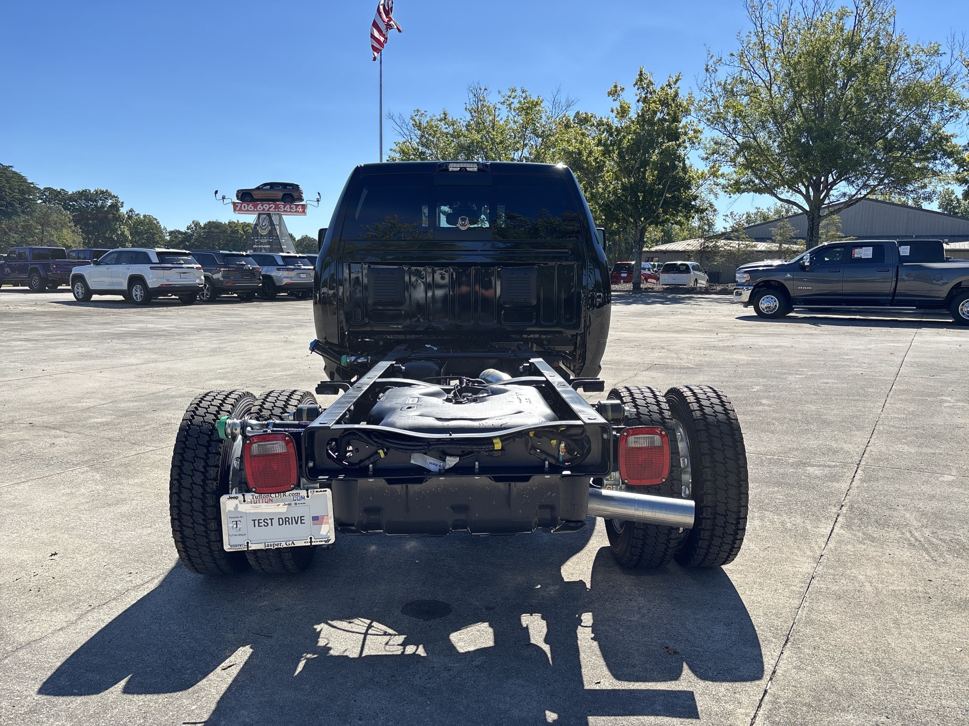 New 2027 RAM 5500 4x4 Crew Cab w/ Laramie Trim Package image 6