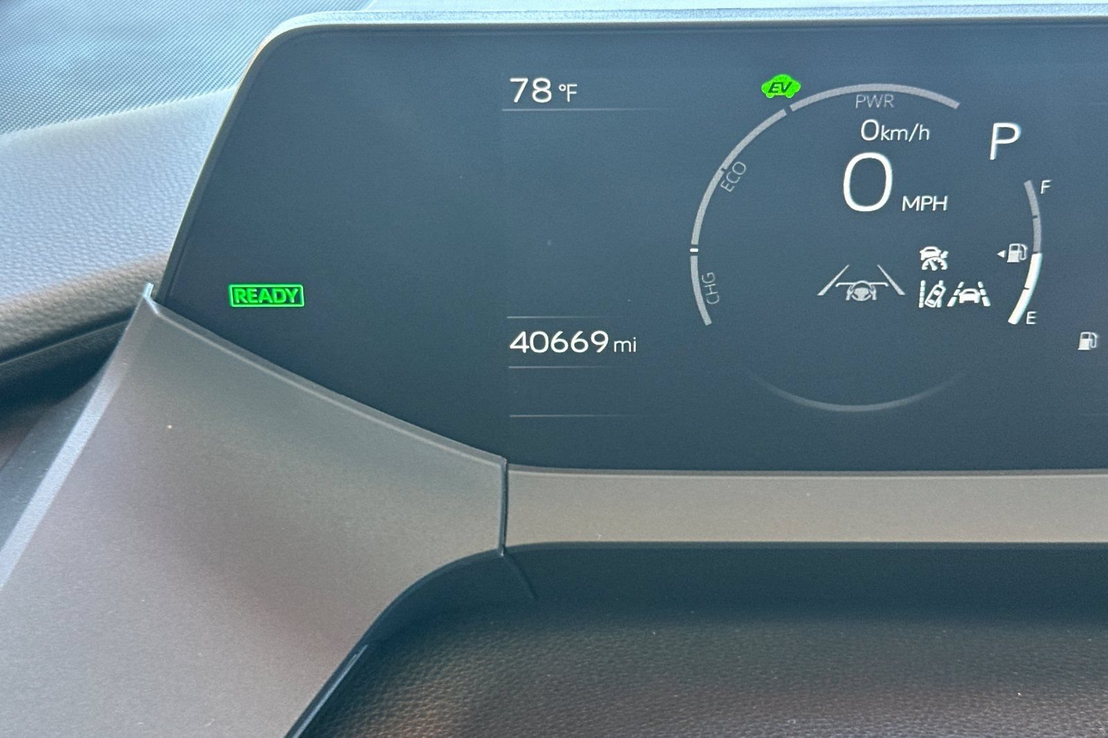 Certified 2023 Toyota Prius XLE FWD image 30