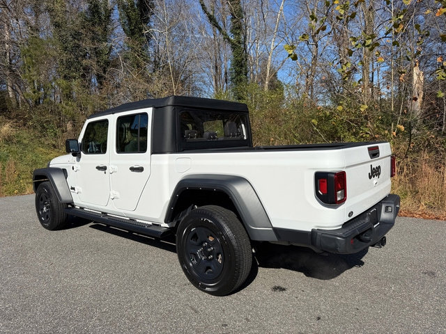 Used 2022 Jeep Gladiator Sport w/ Trailer Tow Package image 9