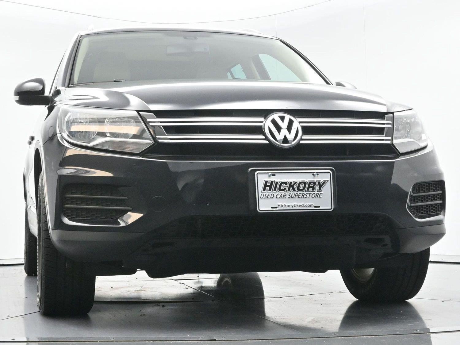 Used 2017 Volkswagen Tiguan Wolfsburg Edition AWD/4WD image 47