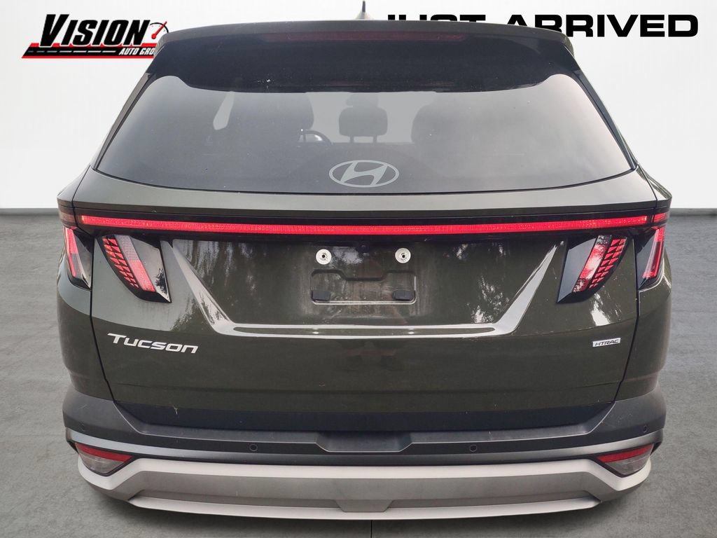 Used 2025 Hyundai Tucson Limited AWD/4WD image 4
