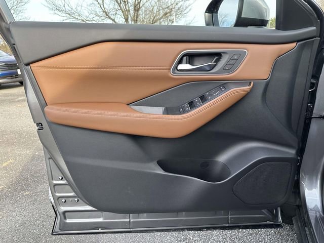 New 2026 Nissan Rogue Platinum w/ Platinum Premium Package image 14