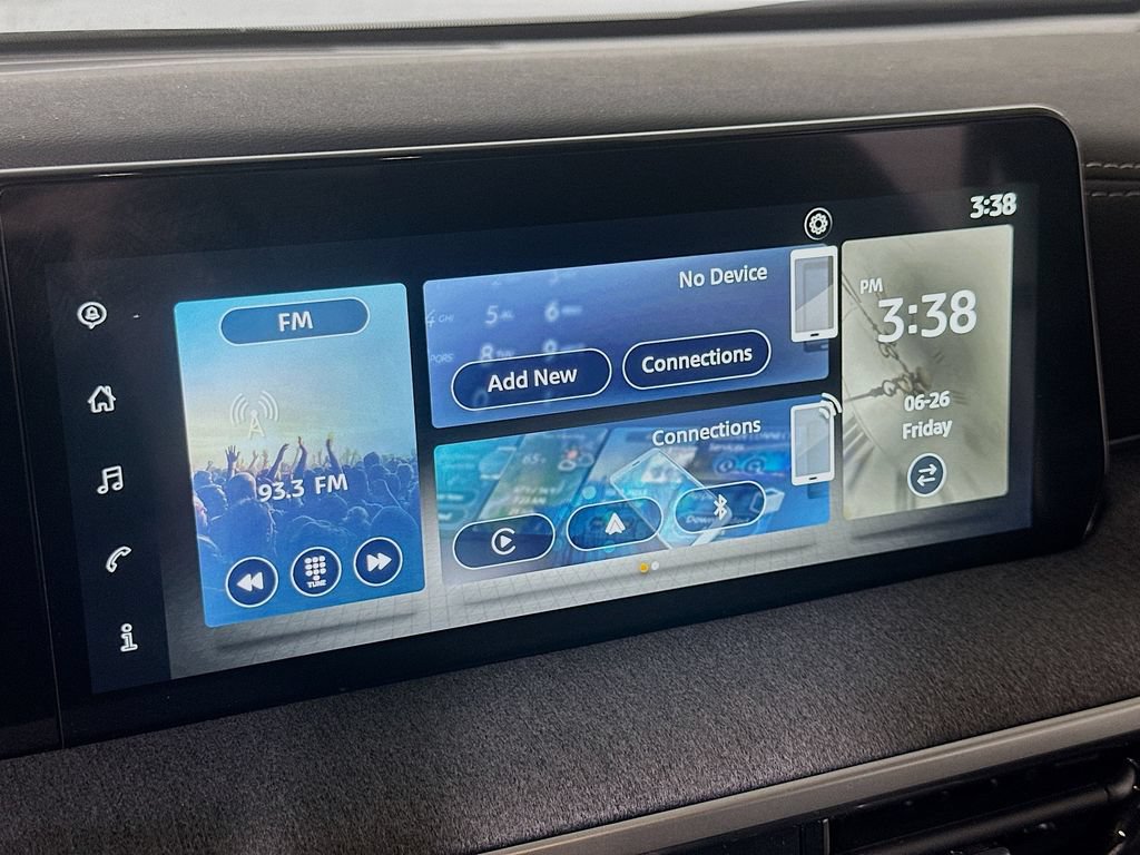 Used 2025 Nissan Kicks SV FWD image 23