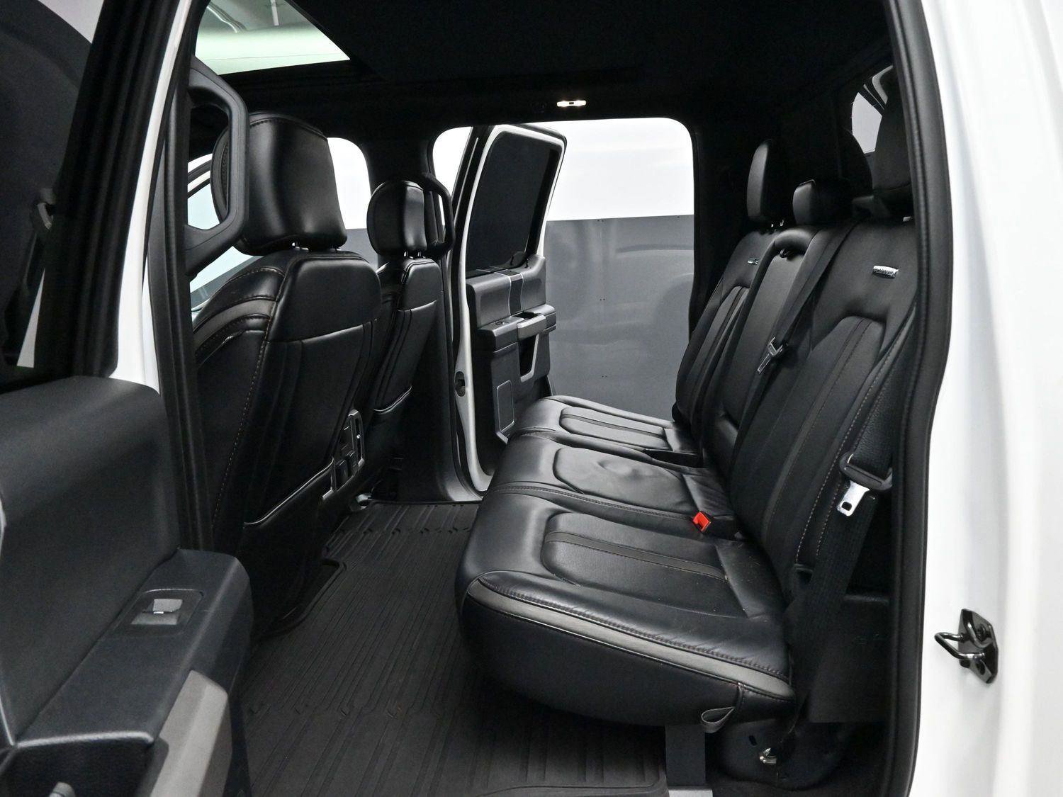 Used 2021 Ford F350 Platinum w/ Tremor Off-Road Package image 37