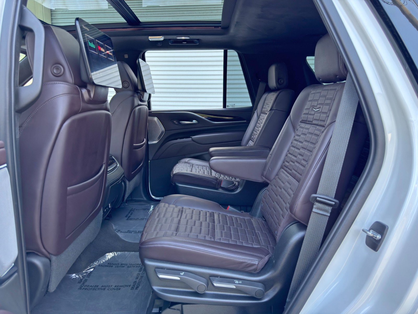 Used 2022 Cadillac Escalade Sport Platinum AWD/4WD image 49