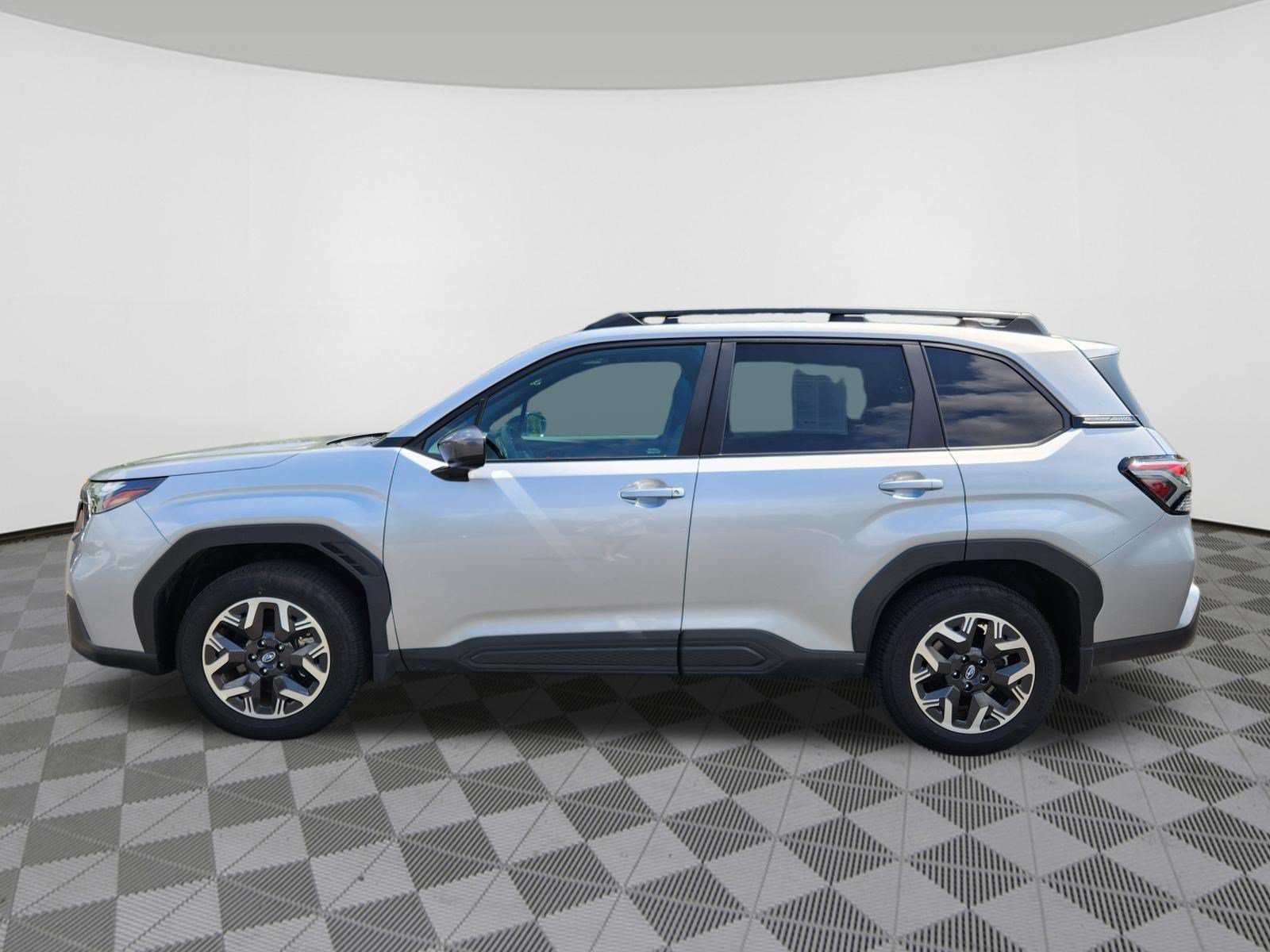 Certified 2026 Subaru Forester Premium AWD/4WD image 5