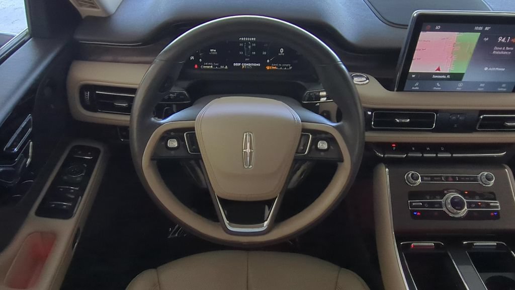 Used 2024 Lincoln Aviator Reserve RWD image 12