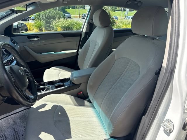 Used 2018 Hyundai Sonata SEL w/ Cargo Package FWD image 15