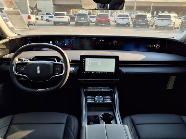 New 2026 Lincoln Nautilus Premier image 6