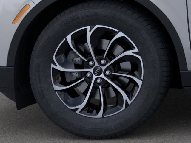 New 2026 Lincoln Nautilus Premier image 20