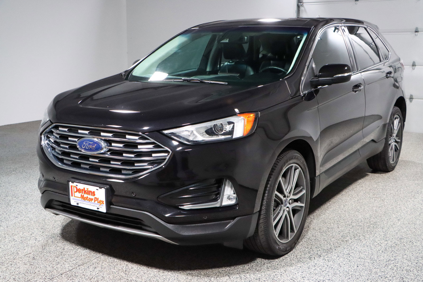 Used 2021 Ford Edge Titanium image 31