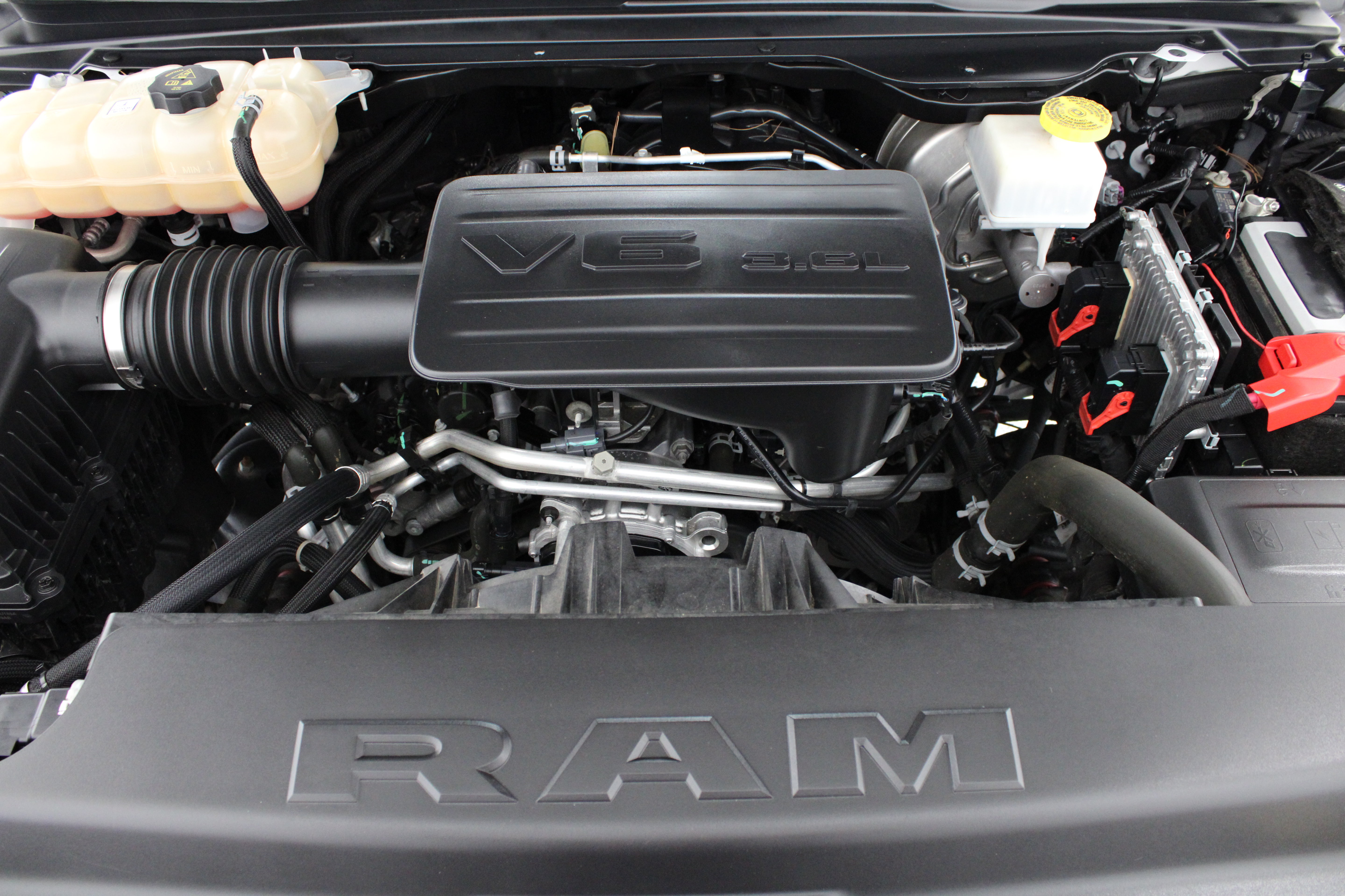 Used 2024 RAM 1500 Tradesman w/ Night Edition AWD/4WD image 37
